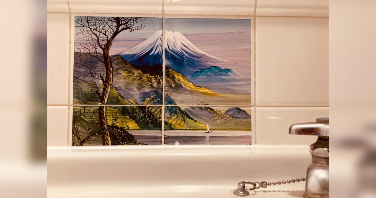 ペンションやいま日和 Hotel Ishigaki  Bagian luar foto